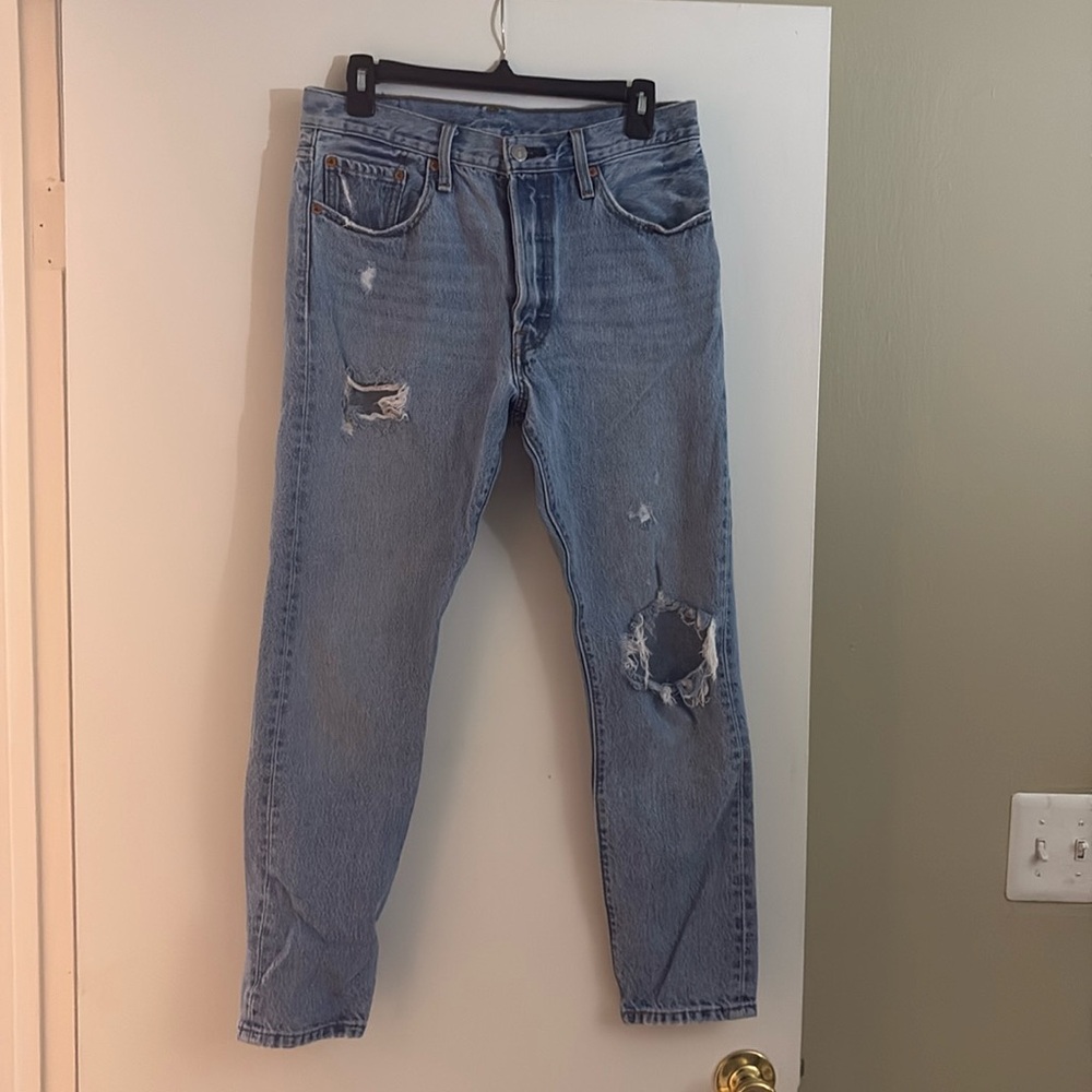 Light Blue Wash Distressed Jeans